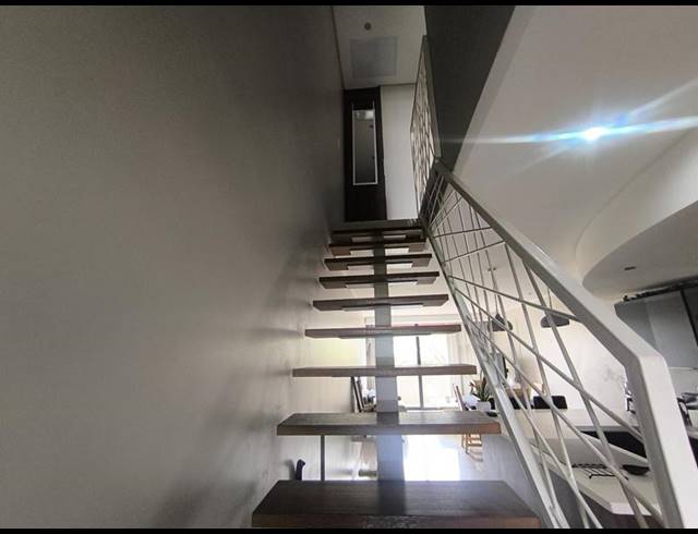 2 BEDROOM PROPERTY TO RENT IN MENLO PARK